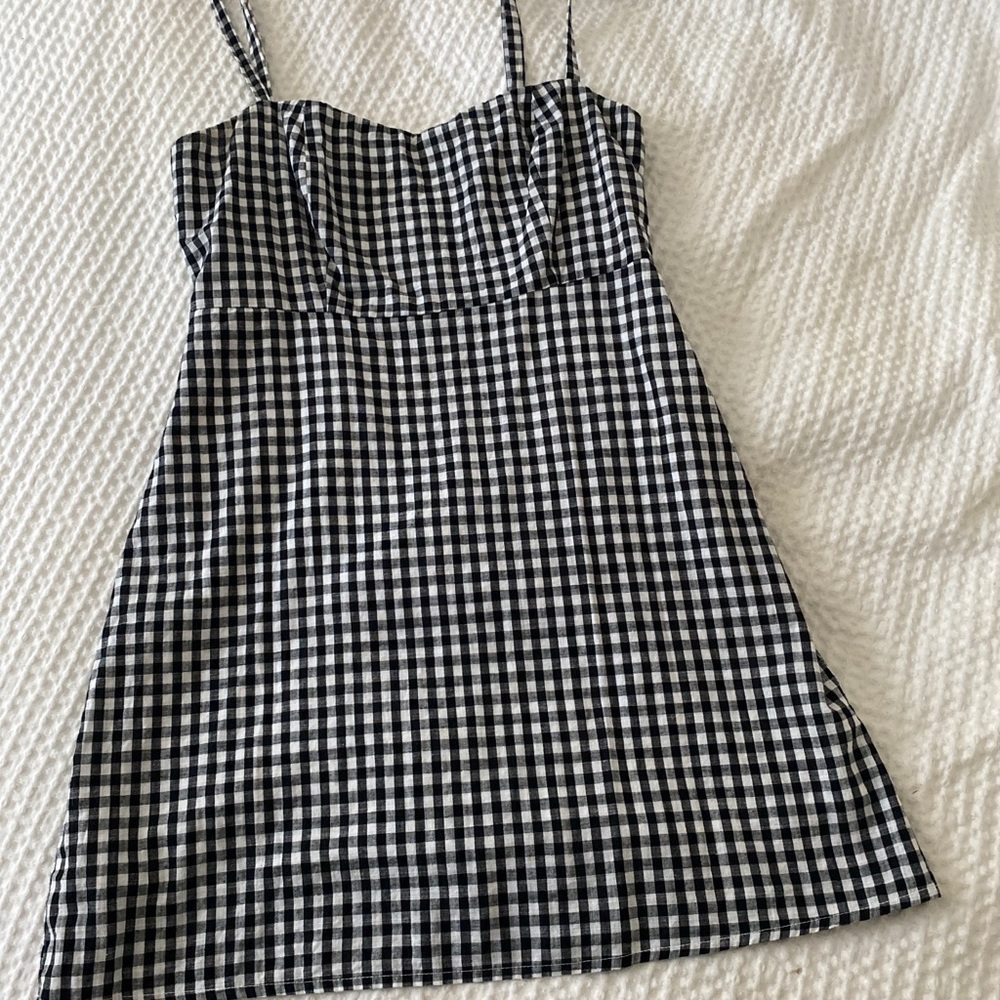 Brandy Melville/J. Galt dress